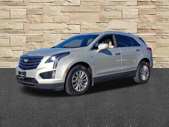2017 Cadillac XT5 Luxury AWD — photo 1 of 5