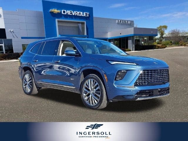 2026 Buick Enclave Avenir — photo 1 of 3