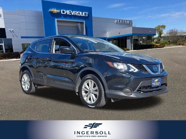 2019 Nissan Rogue Sport S — photo 1 of 3