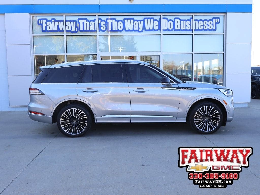 2023 Lincoln Aviator Black Label — photo 1 of 5