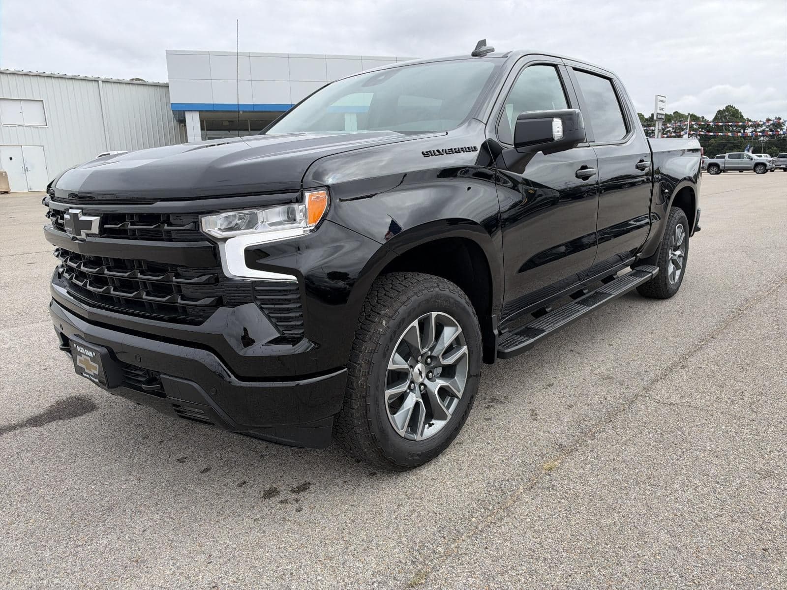 2026 Chevrolet Silverado 1500 RST — photo 1 of 44