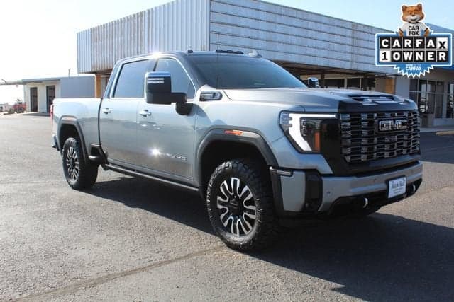 2025 GMC Sierra 2500HD Denali Ultimate — photo 1 of 57