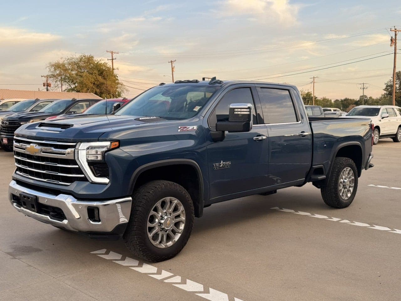 2025 Chevrolet Silverado 2500HD LTZ — photo 1 of 5