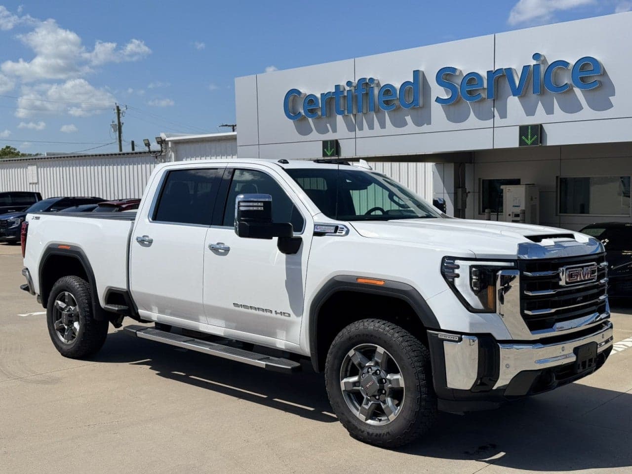 2026 GMC Sierra 2500HD SLT — photo 1 of 38