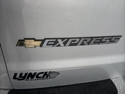 Extra Photo