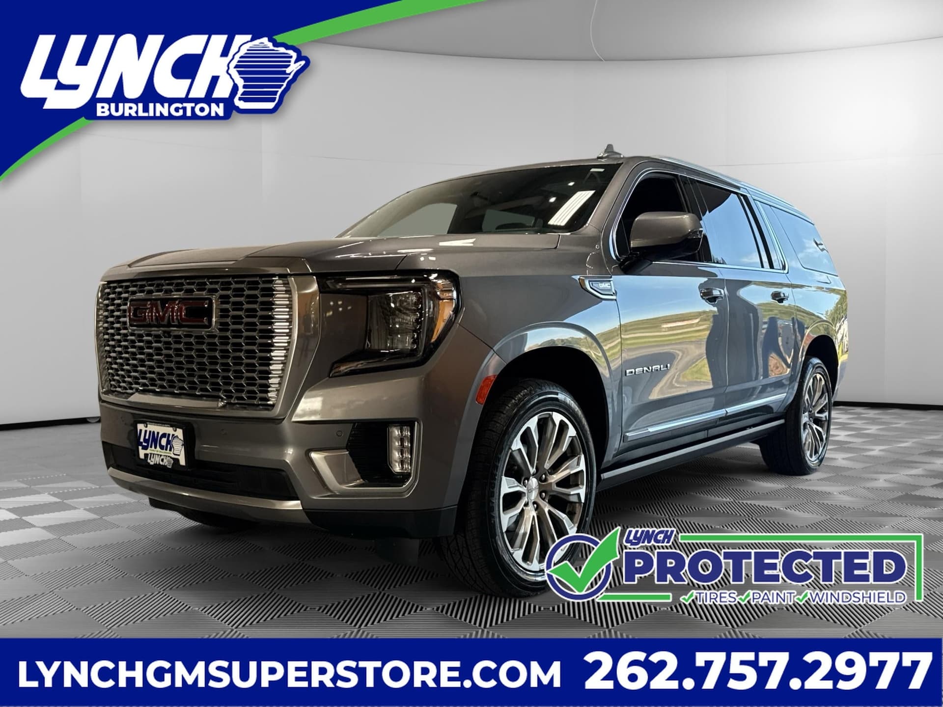 2021 GMC Yukon XL Denali — photo 1 of 5