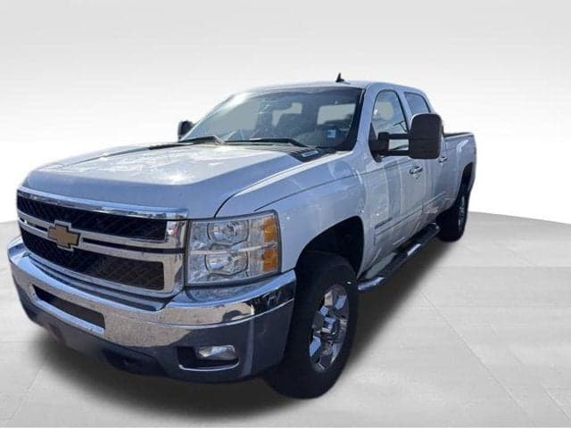 2014 Chevrolet Silverado 2500HD LT — photo 1 of 35