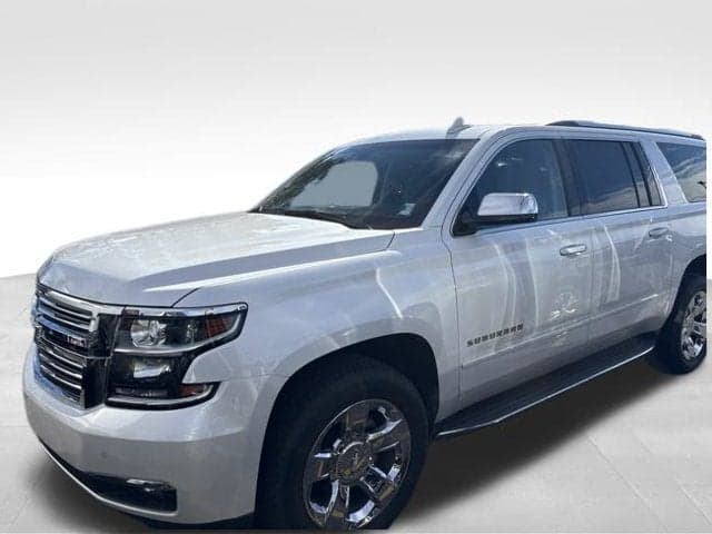 2017 Chevrolet Suburban Premier — photo 1 of 32