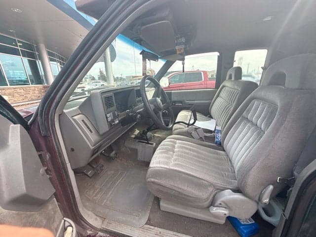 1994 GMC Sierra 1500 Base — photo 1 of 25