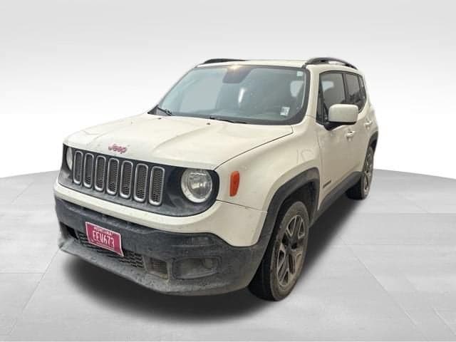 2017 Jeep Renegade Latitude — photo 1 of 19