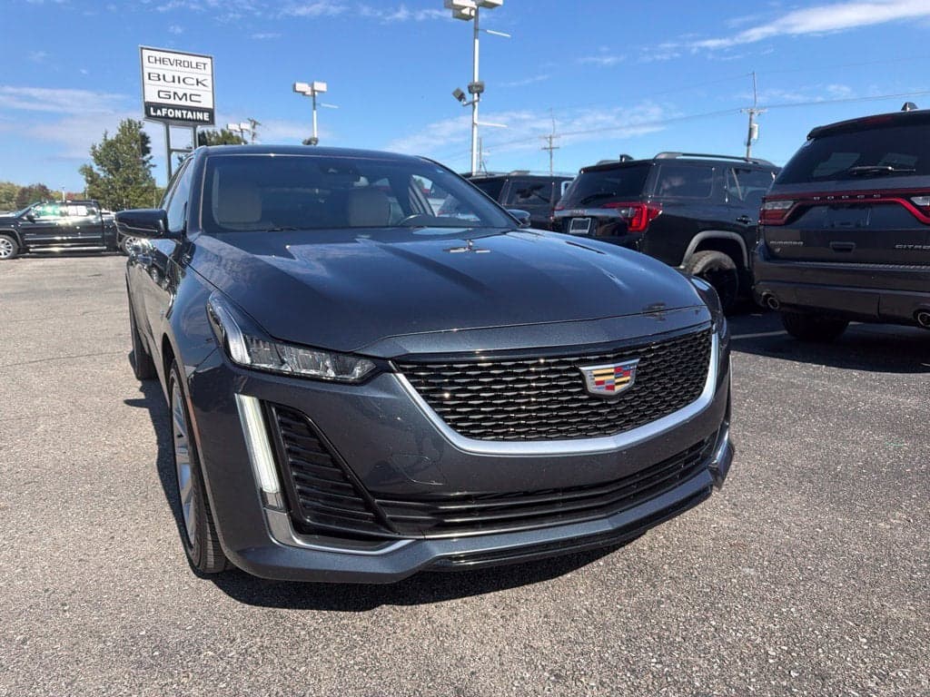 2020 Cadillac CT5 Luxury — photo 1 of 5