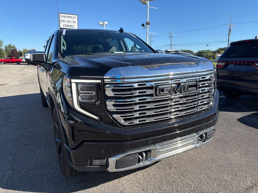 2023 GMC Sierra 1500 Denali — photo 1 of 20
