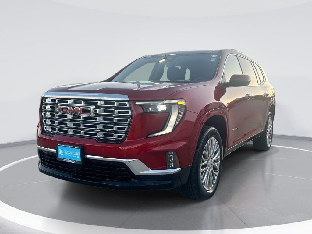 2025 GMC Acadia AWD Denali — photo 1 of 5