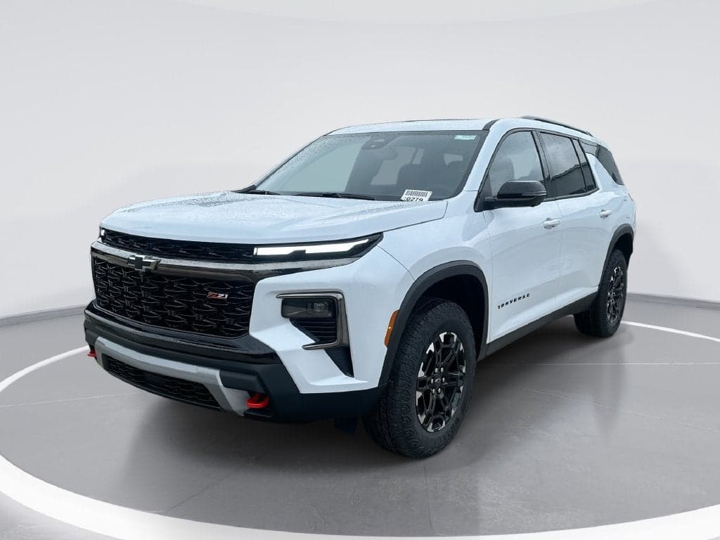 2027 Chevrolet Traverse AWD Z71 — photo 1 of 5