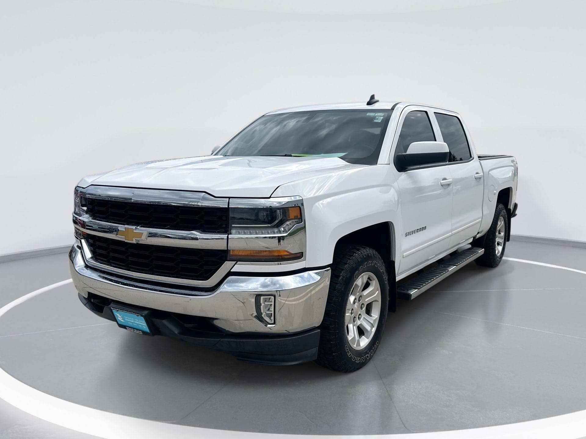 2016 Chevrolet Silverado 1500 LT — photo 1 of 31