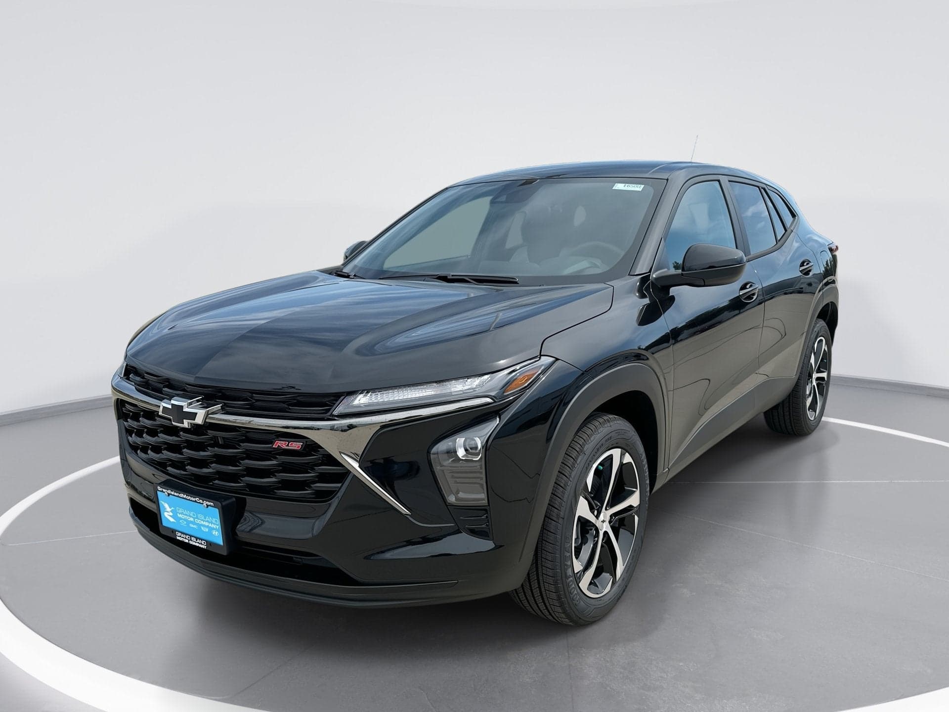 2026 Chevrolet Trax 1RS — photo 1 of 38