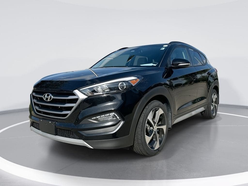 2017 Hyundai Tucson Value — photo 1 of 17