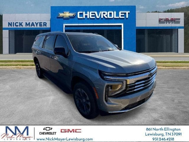 2025 Chevrolet Suburban LT — photo 1 of 25