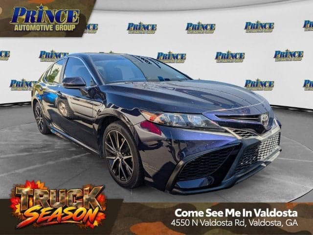 2021 Toyota Camry SE Nightshade — photo 1 of 5