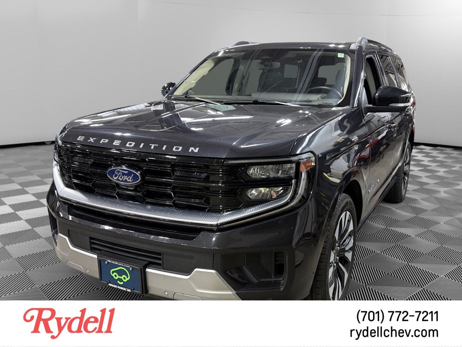 2025 Ford Expedition Platinum — photo 1 of 5