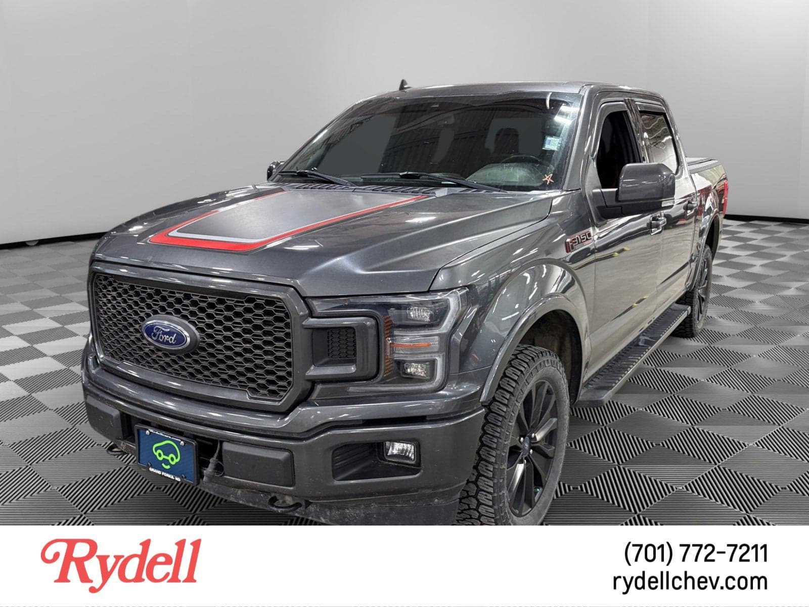 2019 Ford F-150 LARIAT — photo 1 of 6
