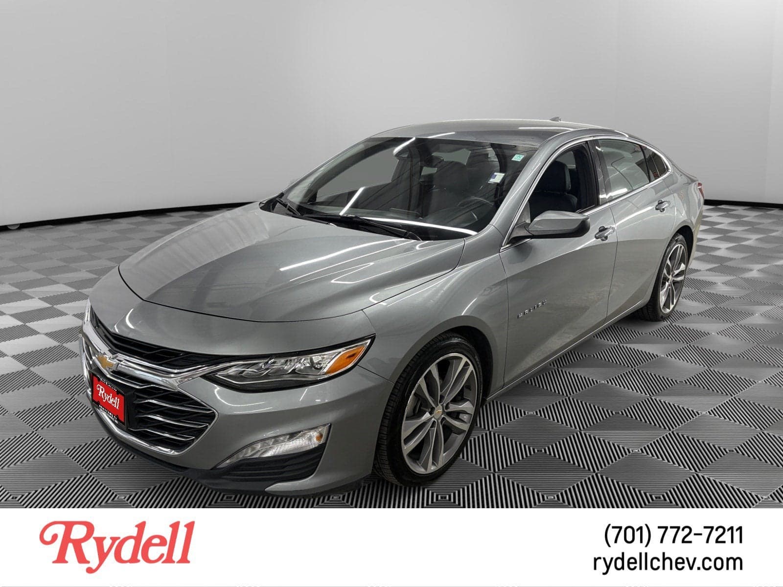 2024 Chevrolet Malibu 2LT — photo 1 of 5