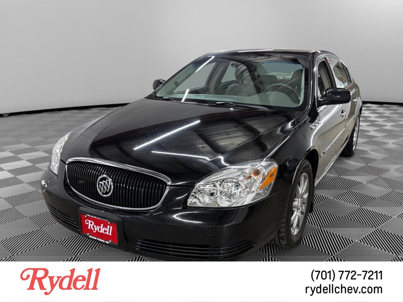 2007 Buick Lucerne V6 CXL — photo 1 of 22