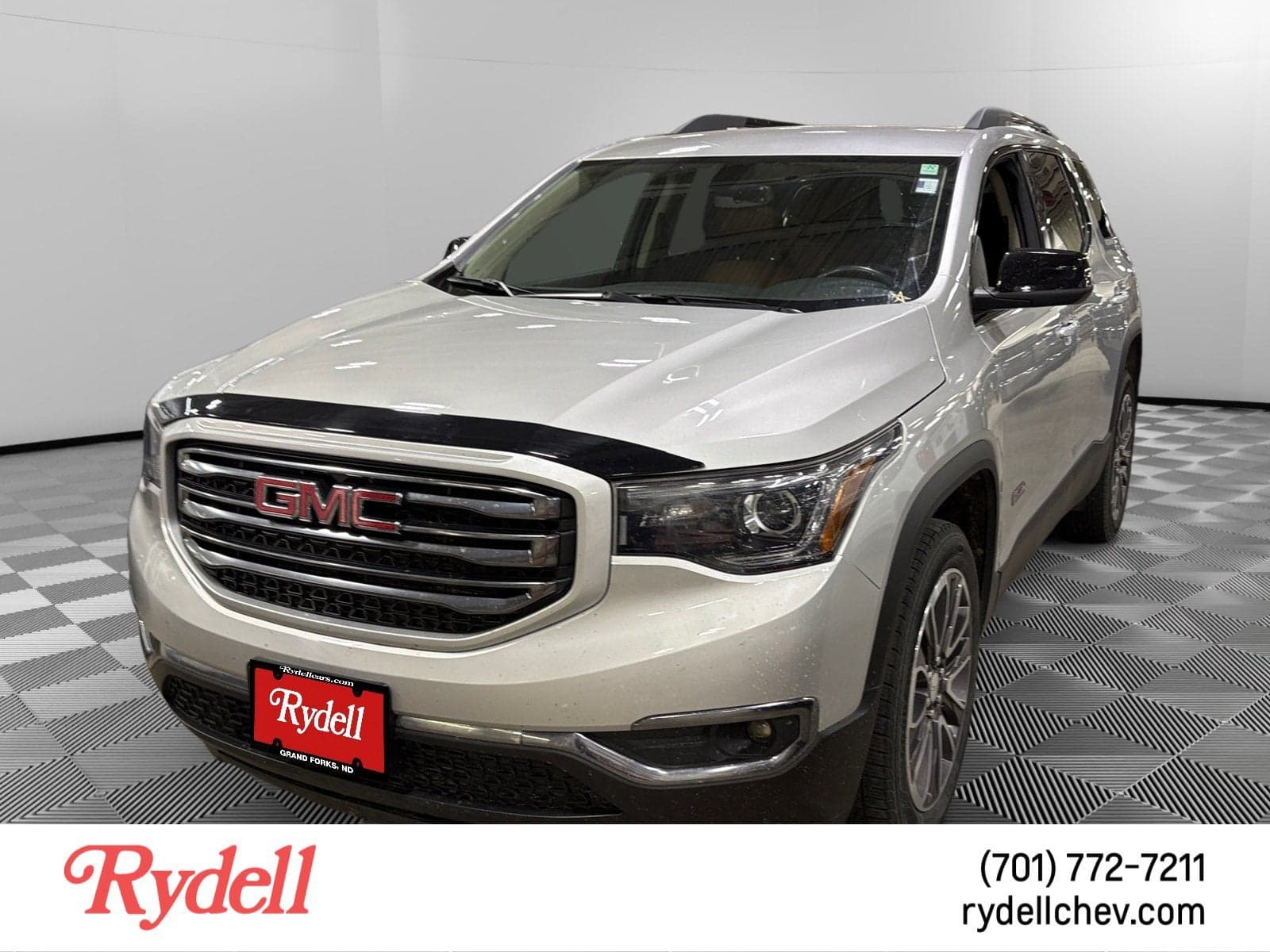 2019 GMC Acadia SLT — photo 1 of 6