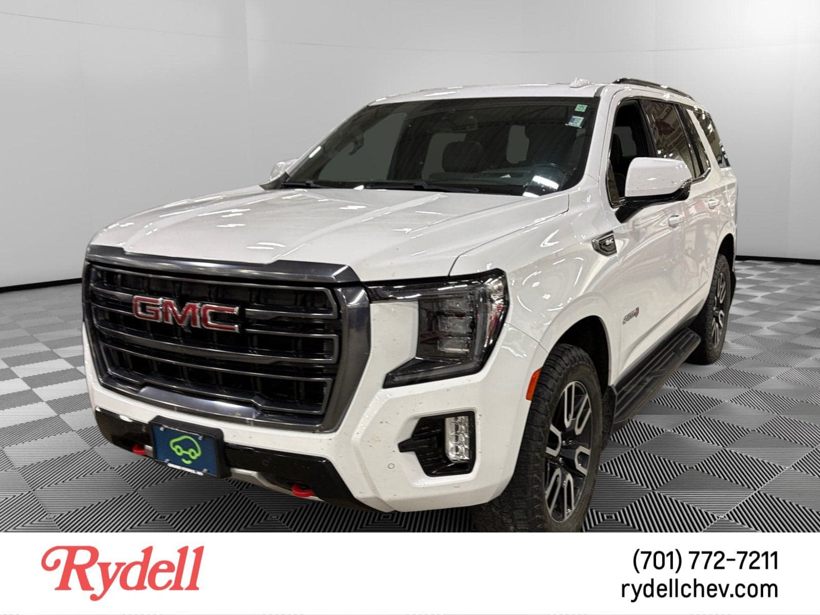 2023 GMC Yukon AT4 — photo 1 of 6