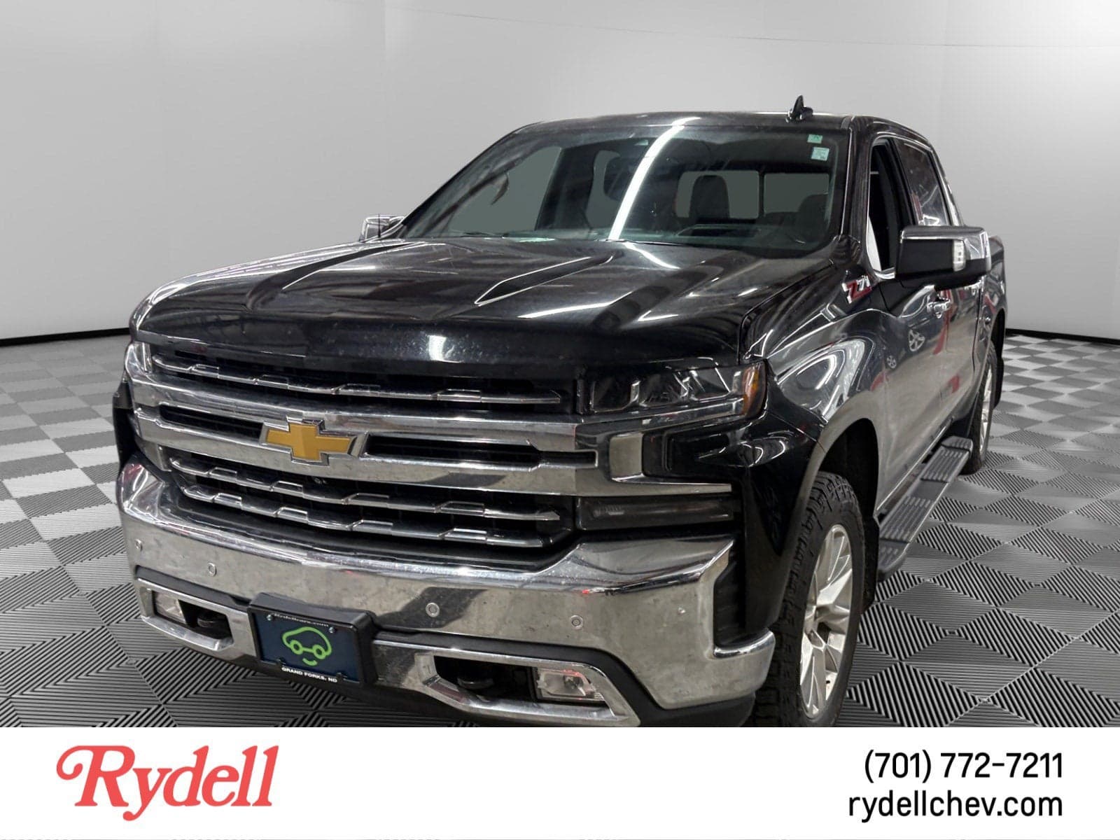 2020 Chevrolet Silverado 1500 LTZ — photo 1 of 5