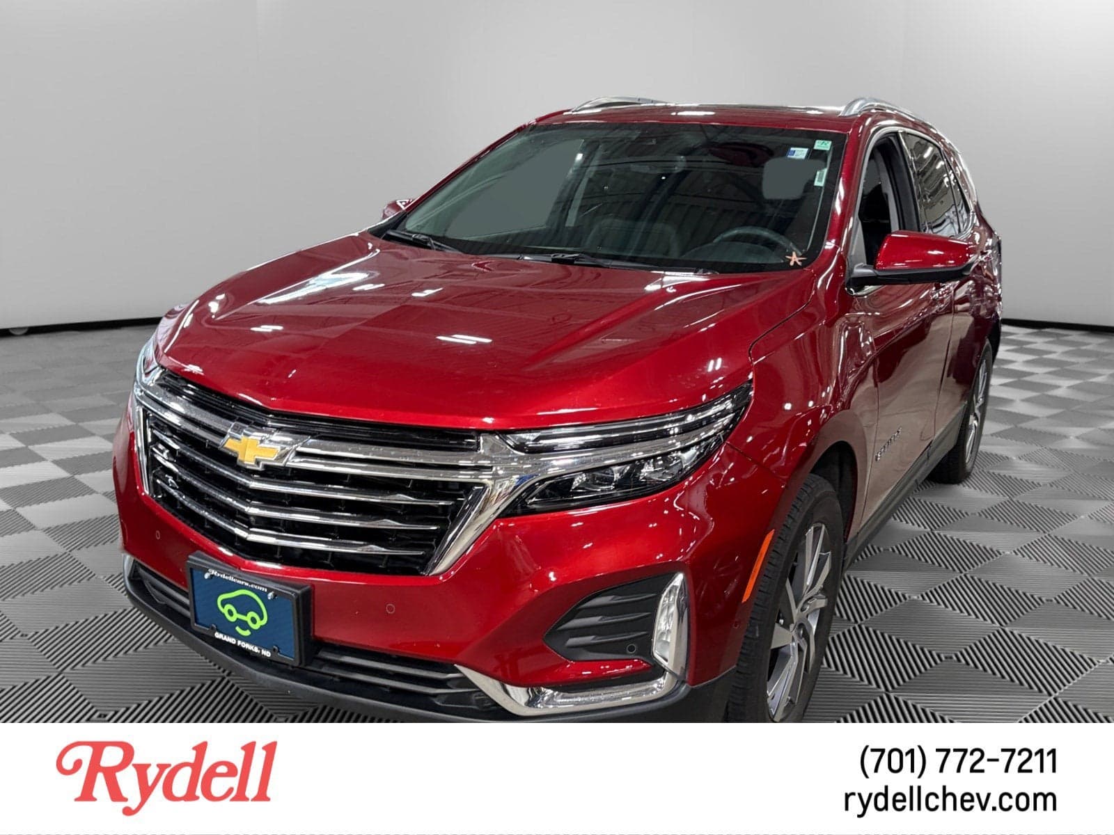 2023 Chevrolet Equinox Premier — photo 1 of 6