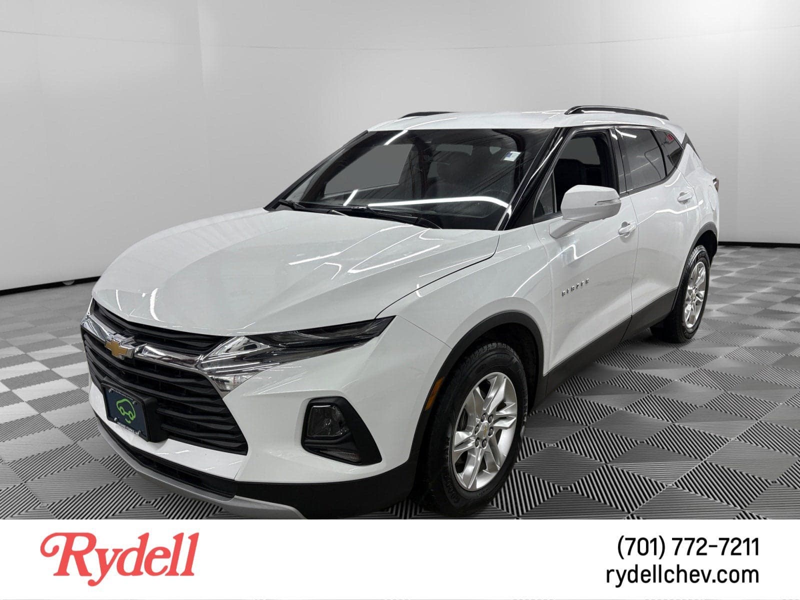2019 Chevrolet Blazer Base — photo 1 of 5