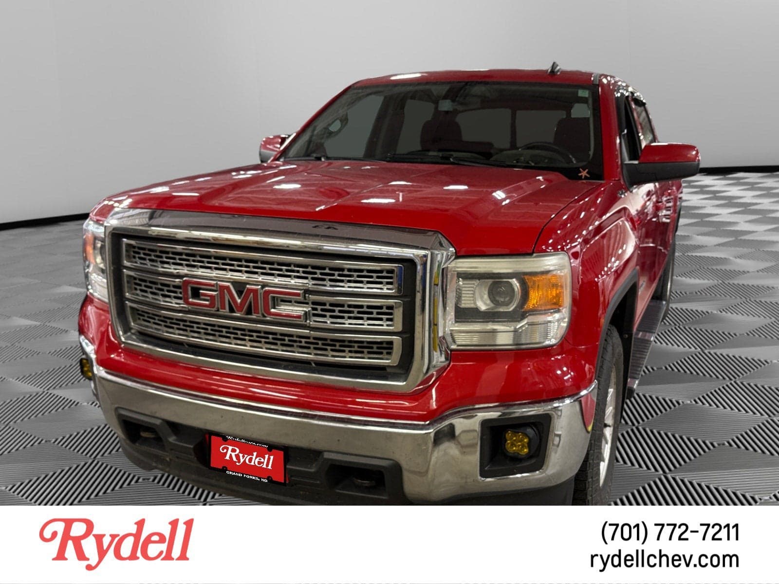 2014 GMC Sierra 1500 SLE — photo 1 of 6