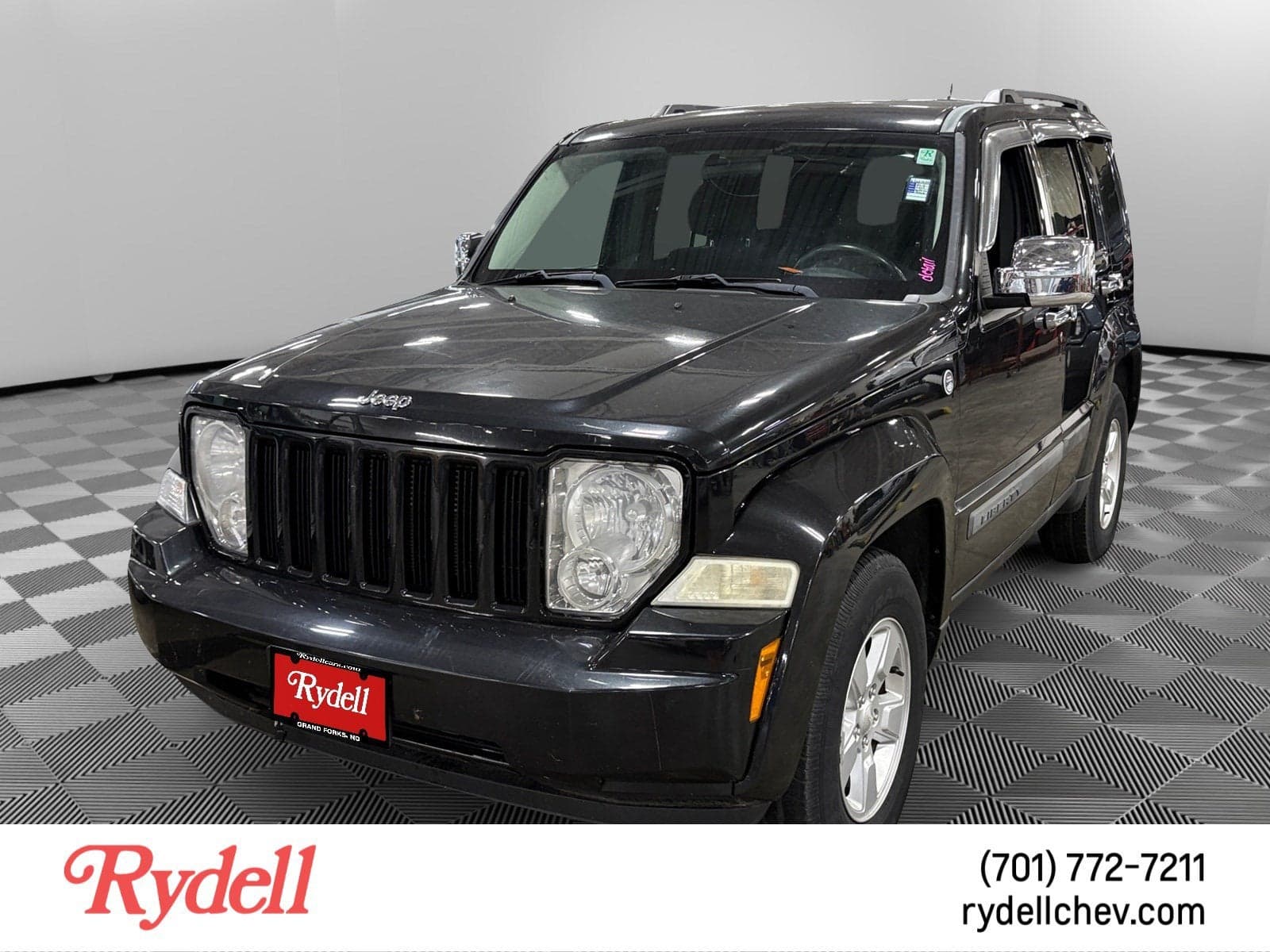 2012 Jeep Liberty Sport — photo 1 of 6