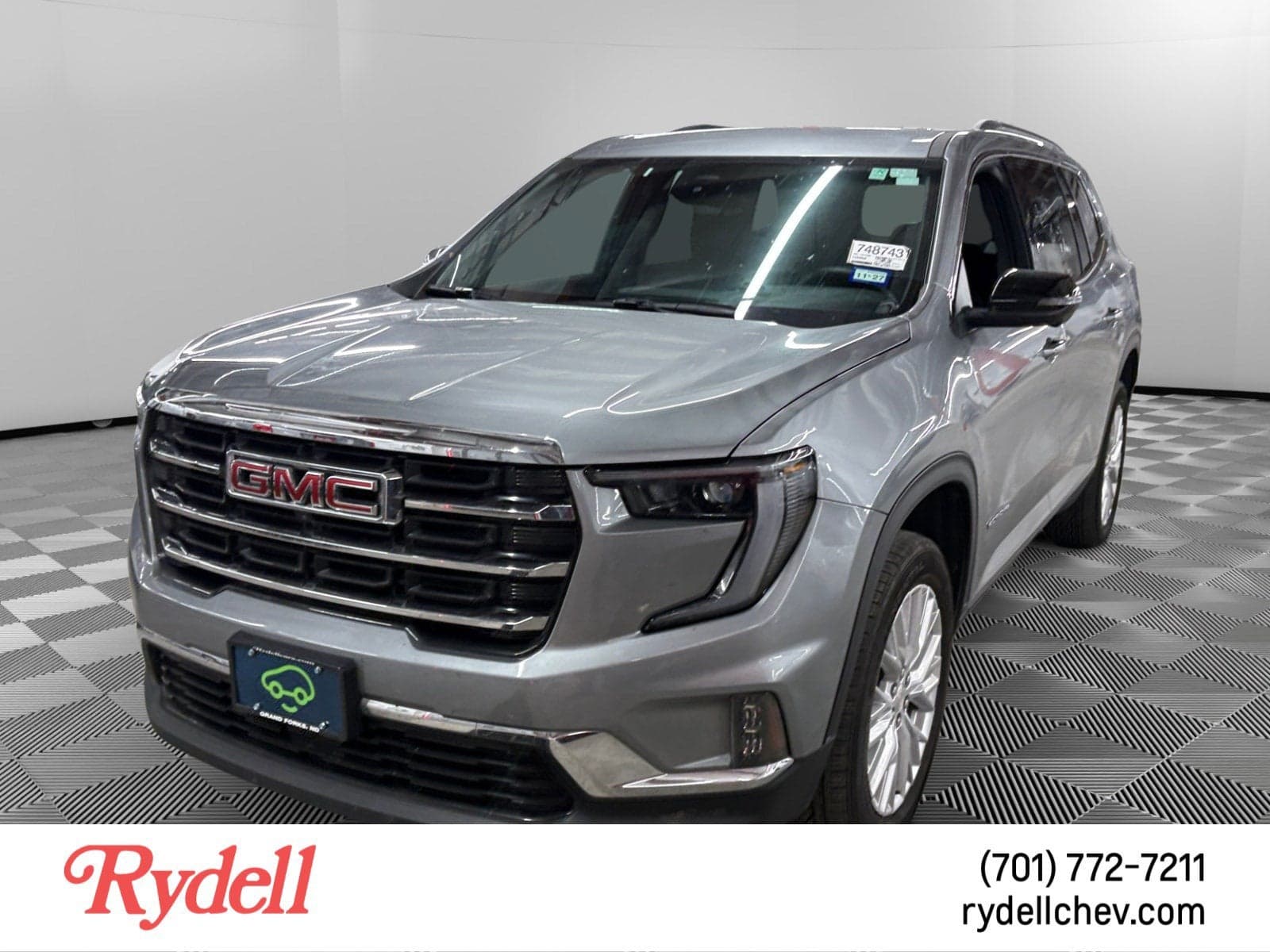 2026 GMC Acadia AWD Elevation — photo 1 of 5
