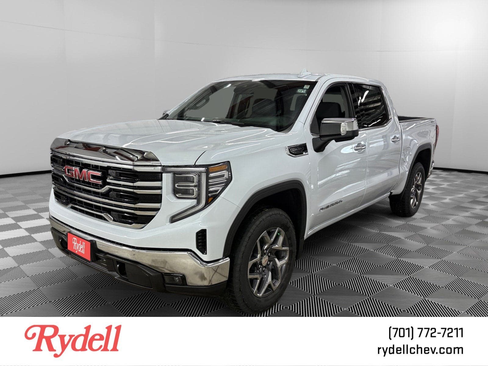 2026 GMC Sierra 1500 SLT — photo 1 of 27