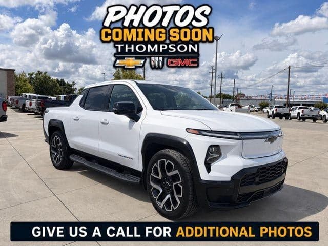2024 Chevrolet Silverado EV RST — photo 1 of 5