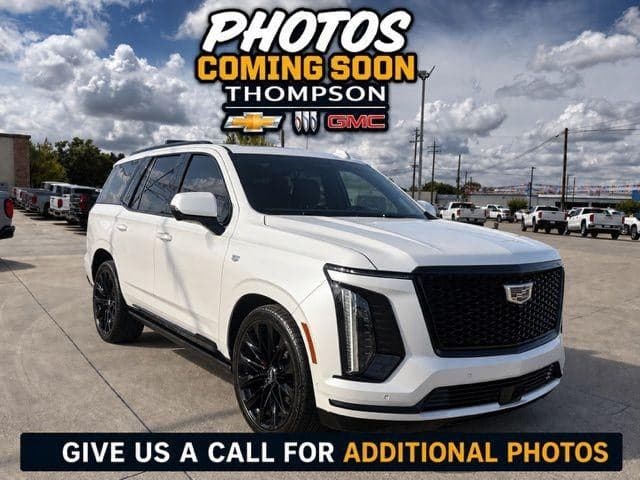 2025 Cadillac Escalade 4WD Sport Platinum — photo 1 of 5