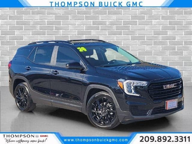 2024 GMC Terrain SLE — photo 1 of 5