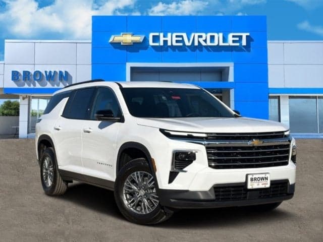 2027 Chevrolet Traverse FWD LT — photo 1 of 5