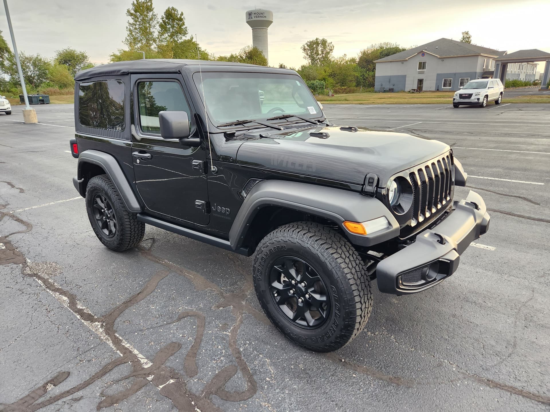 2022 Jeep Wrangler Willys Sport — photo 1 of 5