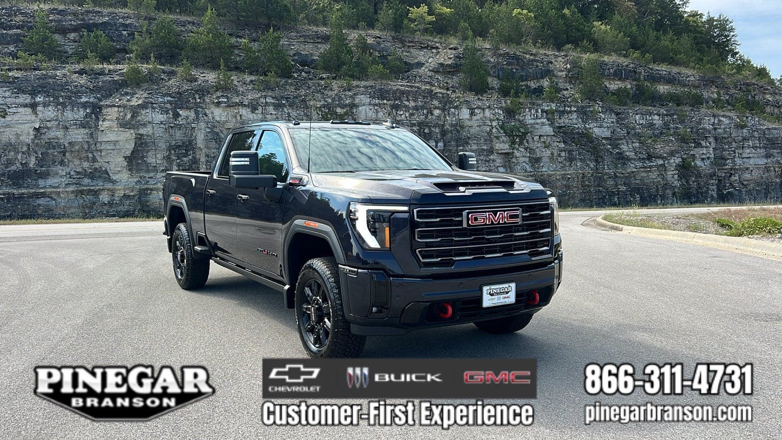 2026 GMC Sierra 2500HD AT4 — photo 1 of 5