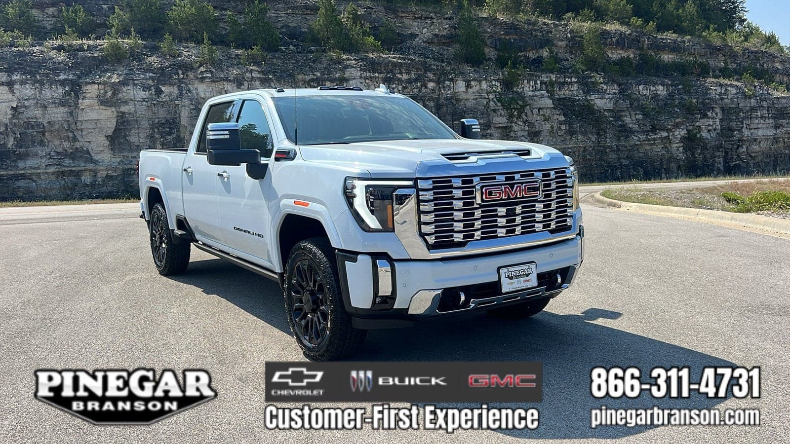 2026 GMC Sierra 2500HD Denali — photo 1 of 5