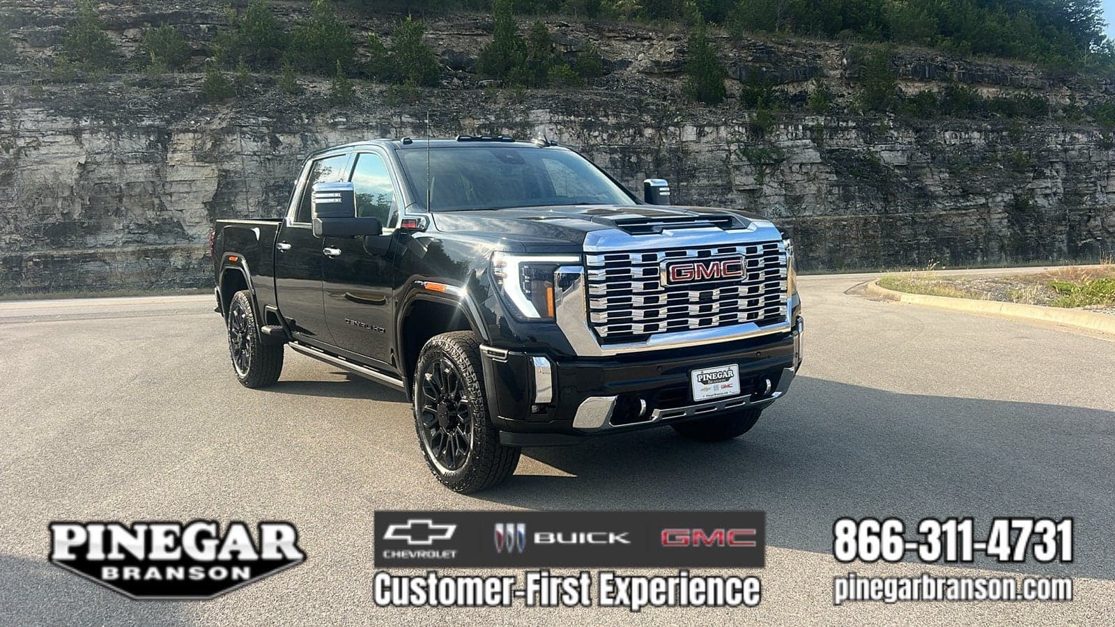 2026 GMC Sierra 2500HD Denali — photo 1 of 5