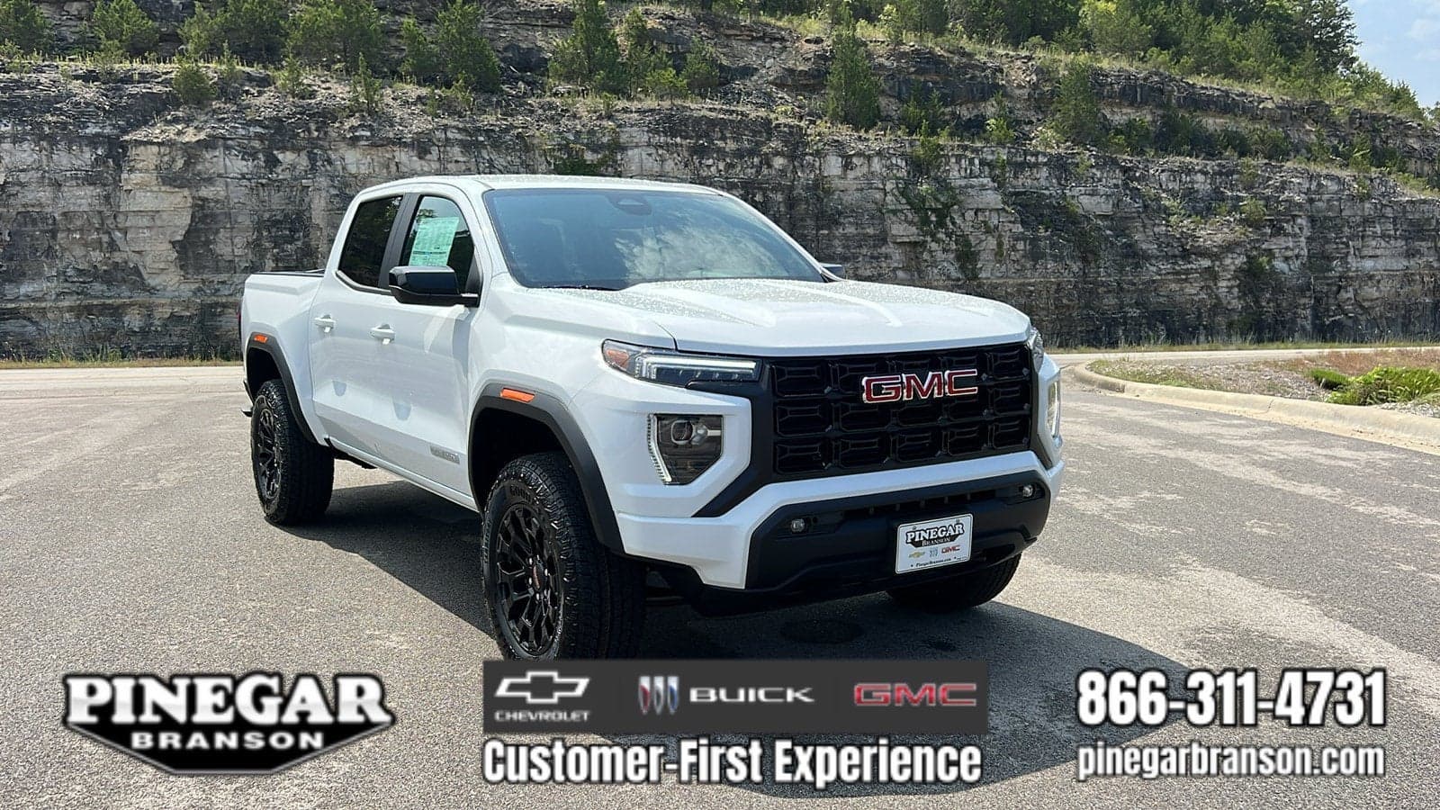 2026 GMC Canyon Elevation — photo 1 of 43