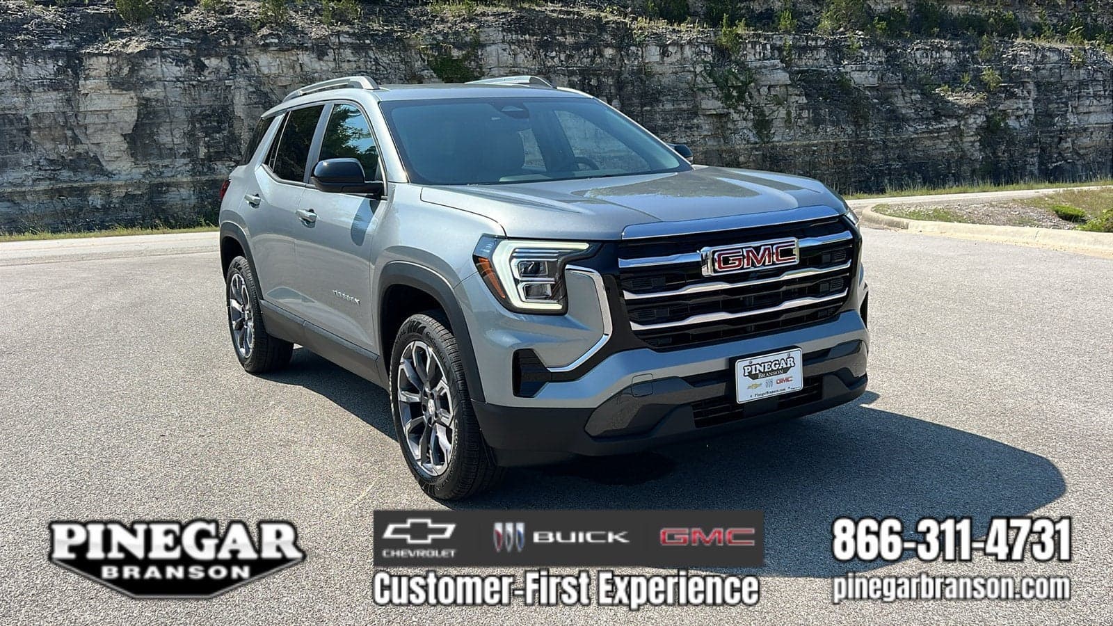 2027 GMC Terrain Elevation — photo 1 of 38