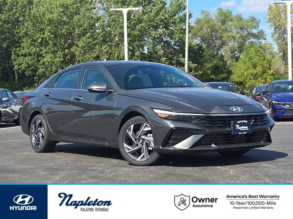 2025 Hyundai Elantra Hybrid Limited — photo 1 of 44