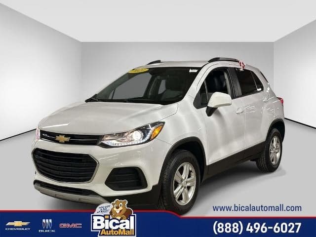 2021 Chevrolet Trax LT — photo 1 of 48