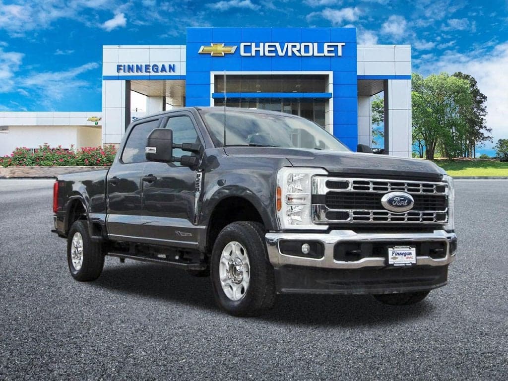 2025 Ford Super Duty F-250 SRW XL — photo 1 of 5