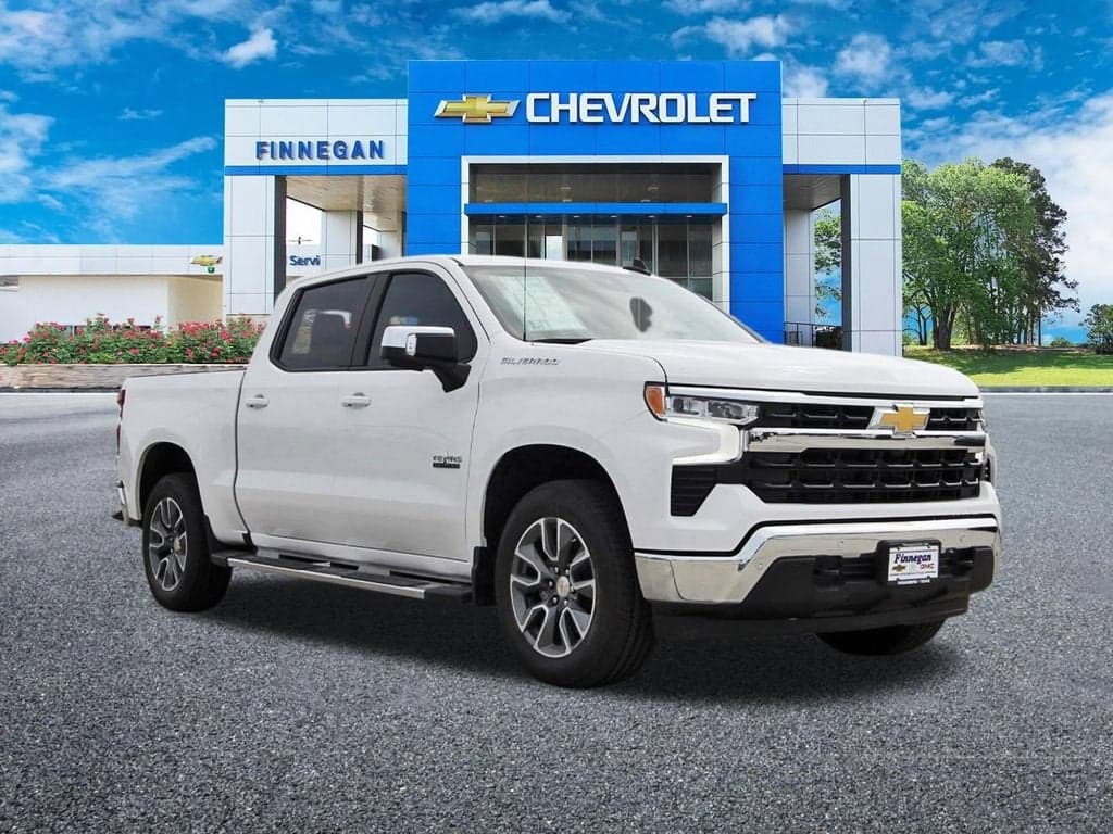 2026 Chevrolet Silverado 1500 LT — photo 1 of 21